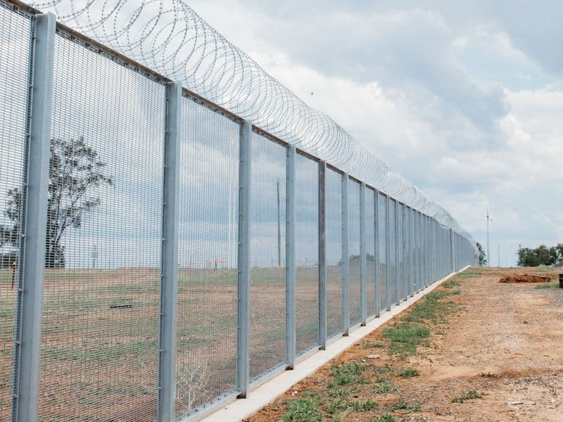 358 Mesh Fencing