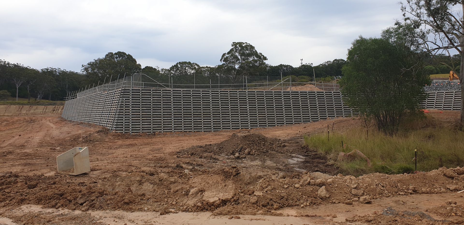 Redland Business Park precast concrete crib retaining wall with gravel fill